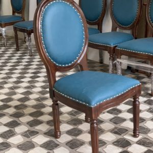 Ghế ăn hội trường theo số lượng lớn kết hợp bọc da và bọc gỗ cao cấp