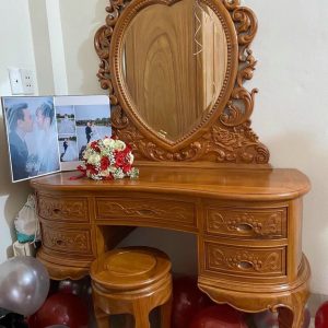 Bàn ghế trang điểm gỗ tự nhiên QH01