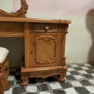 Bàn ghế trang điểm gỗ tự nhiên QH01