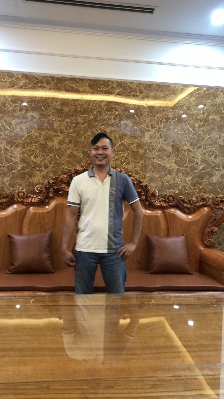Xưởng sản xuất bàn ghế gỗ