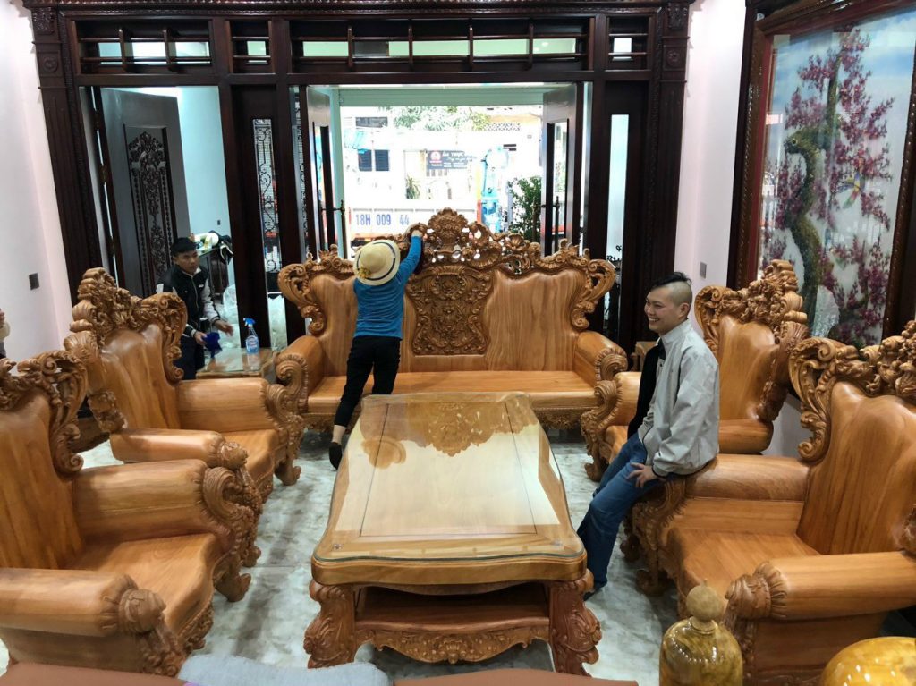 Xưởng gỗ sản xuất nội thất tân cổ điển