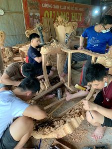 Xưởng sản xuất đồ gỗ nội thất tân cổ điển