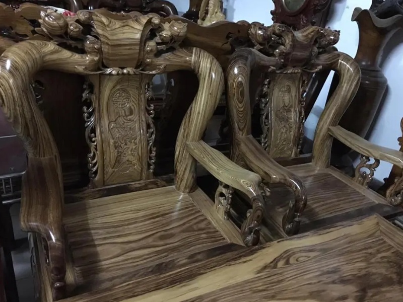 bộ bàn ghế hoàng gia gỗ mun Nam Phi