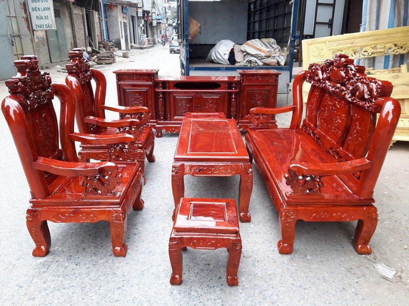 Bộ bàn ghế trạm nghê đỉnh gỗ xà cừ