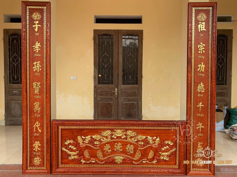 Câu đối cuốn thư gỗ thờ gia tiên