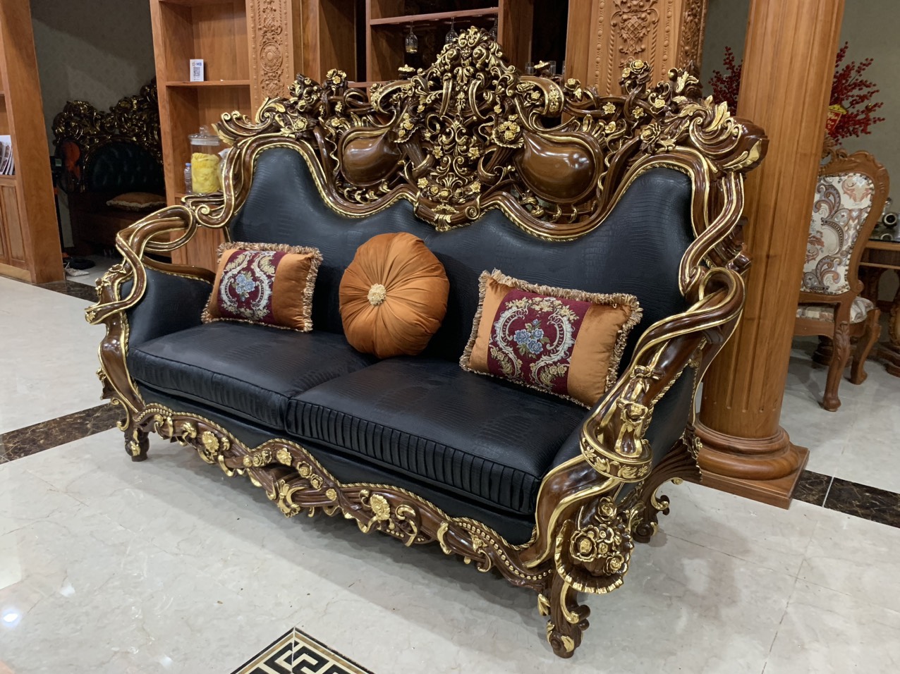 Ghế sofa hoàng gia tân cổ điển