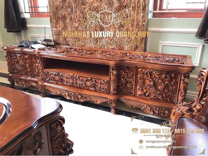 kệ tivi tân cổ điển