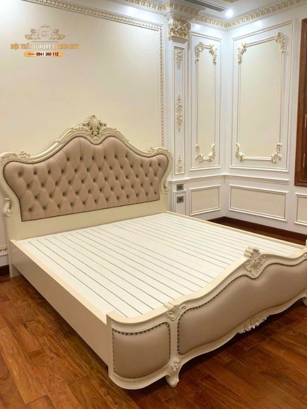 giường tân cổ điển bọc da