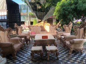 đóng bàn ghế gỗ theo yêu cầu