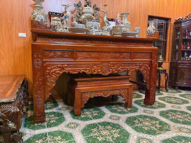 có nên để 2 bàn thờ trong nhà