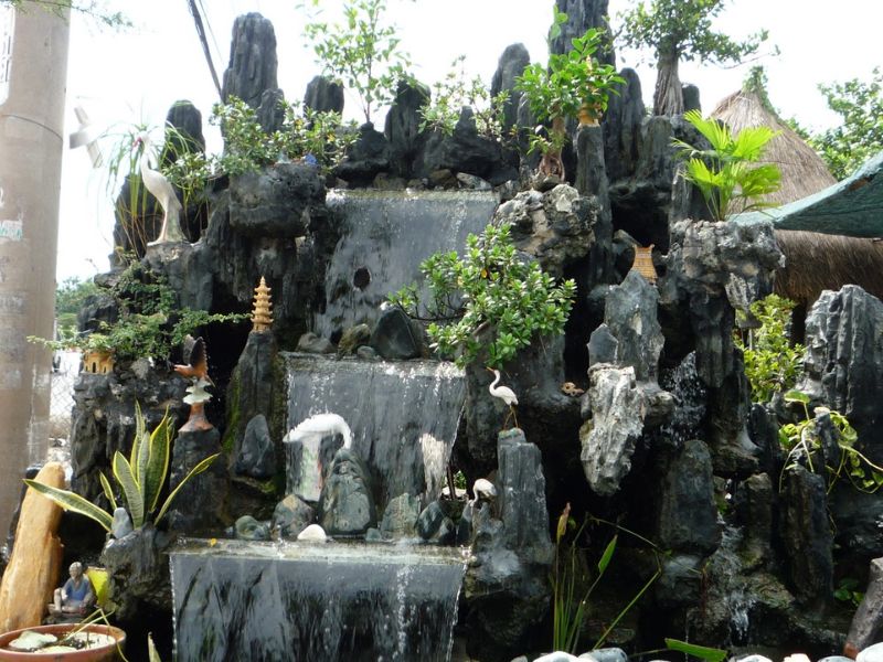 thiết kế tiểu cảnh sân vườn biệt thự