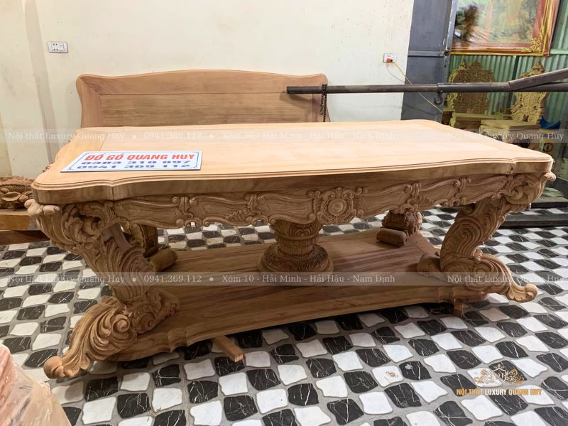 bàn ăn nguyên khối