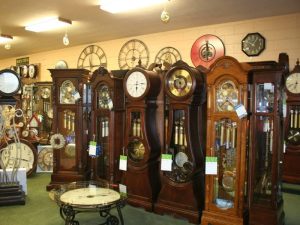 đồng hồ quả lắc đứng