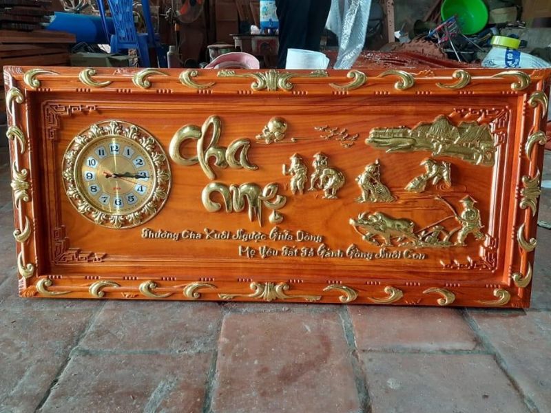 mẫu đồng hồ treo tường bằng gỗ hình chữ nhật