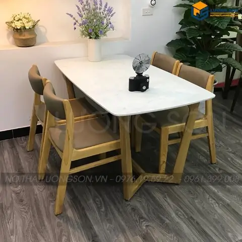 Bàn Đá Hoa Cương Chân Sắt