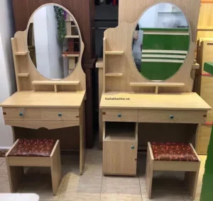 Bàn Trang Điểm Bao Nhiêu Tiền