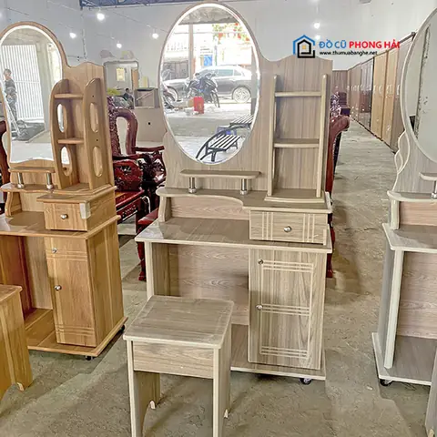 Bàn Trang Điểm Thanh Lý Giá Rẻ Bàn Trang Điểm Thanh Lý Giá Rẻ