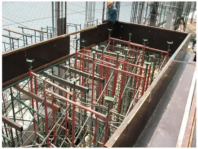 Báo Giá Khung Xương Nhôm Ván Khuôn Báo Giá Khung Xương Nhôm Ván Khuôn