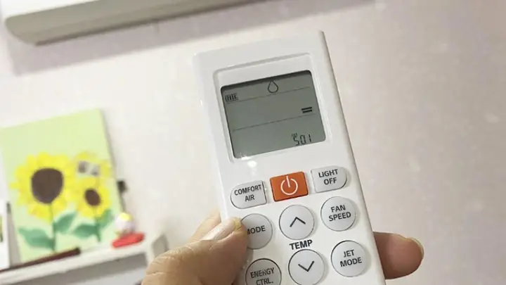 Bật Điều Hoà Chống Nồm