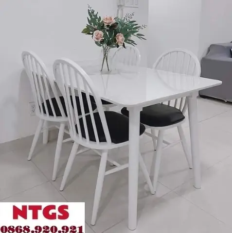 Bộ Bàn An 4 Ghế Màu Trắng Bộ Bàn An 4 Ghế Màu Trắng