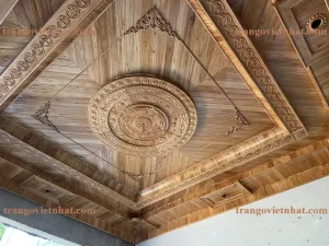 Giá Trần Gỗ Xoan Ta
