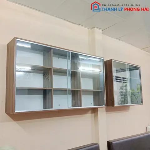 Kệ Sách Treo Tường Có Cửa Kính