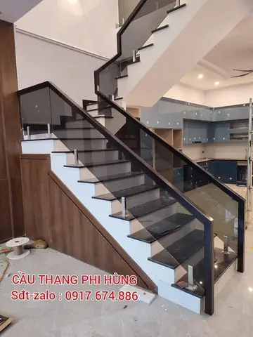 Mẫu Cầu Thang Gỗ Kính Hiện Đại Mẫu Cầu Thang Gỗ Kính Hiện Đại
