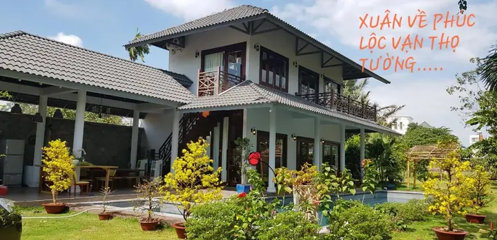 Mua Nhà Có Sân Vườn