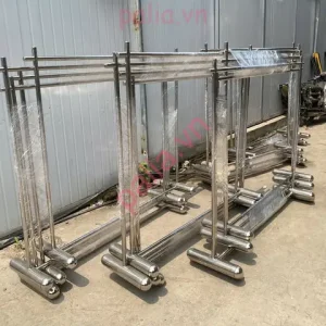 Thiết Kế Giá Treo Quần Áo